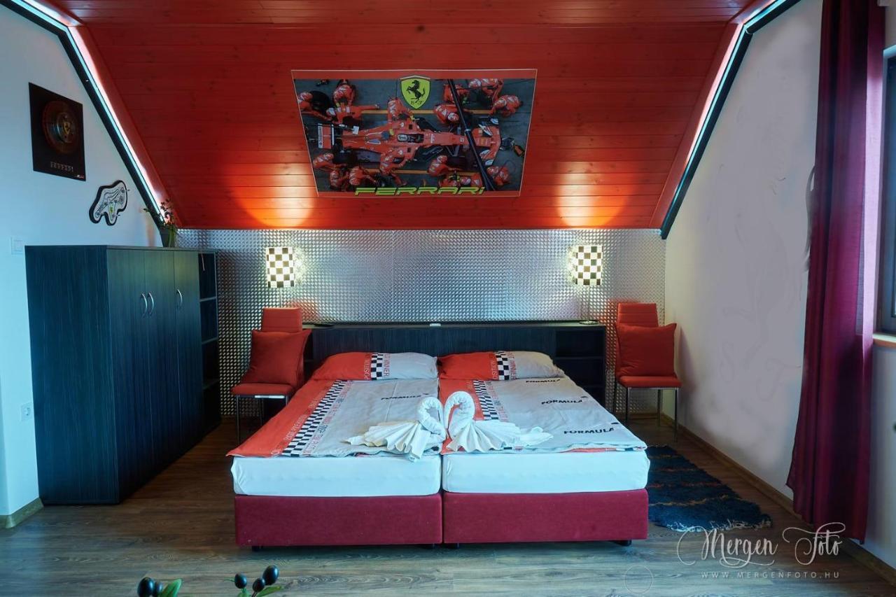 Bed and Breakfast Kamaras Ring House Mogyoród Zewnętrze zdjęcie